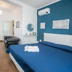 Maison Renee Βιαρέτζιο
