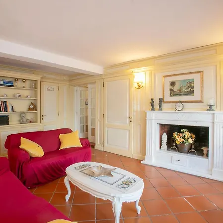 Maison Renee Διαμέρισμα *